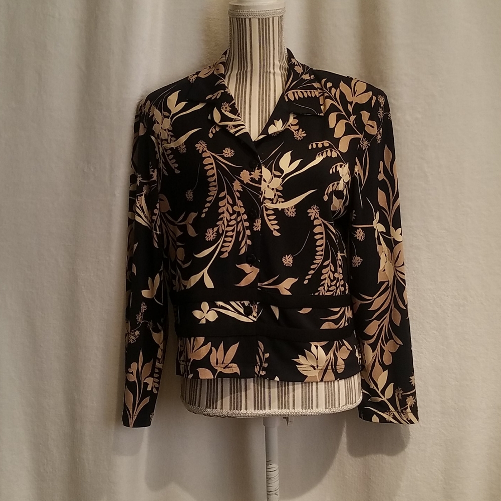 K Petite Collection Flower Print Blouse Size 12P